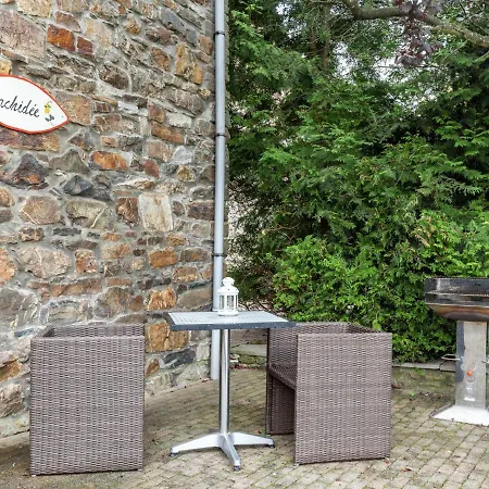 Ferienhaus Charming Cottage In Stoumont With Colourful Garden