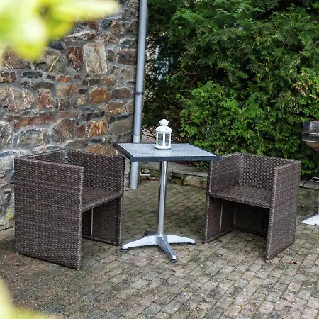 Charming Cottage In Stoumont With Colourful Garden